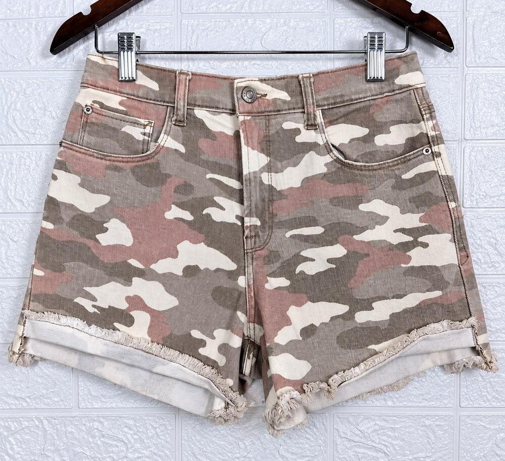 Kensie Jeans Vintage Luxe Camo High Rise Cuffed Denim Shorts 8/29